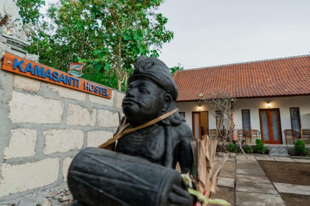 Kamasanti Hostel Toyapakeh Exterior photo